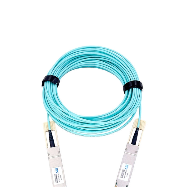What types of optical fiber splitters are used by telecom operators 