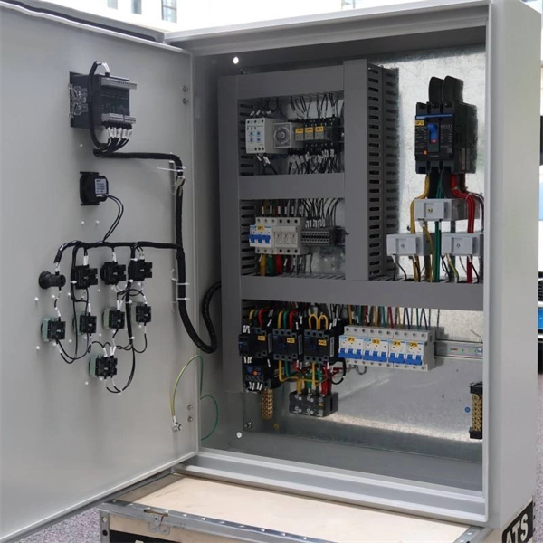 What thickness of wire is suitable for a small busbar and what is the price 